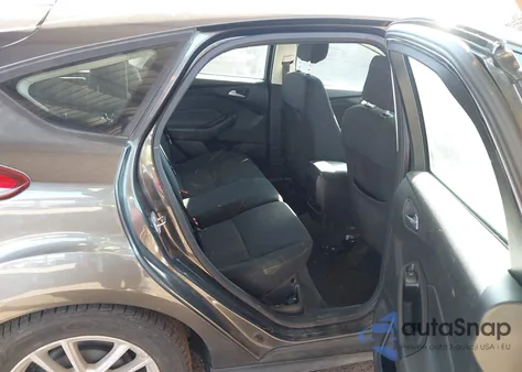 2018 Ford Focus Se из США, поврежденный, VIN 1FADP3K27JL284567